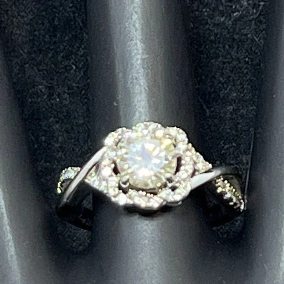 Silver Tone Clear Glass Statement Ring 6 1/2 (R269) - Picture 2 of 7